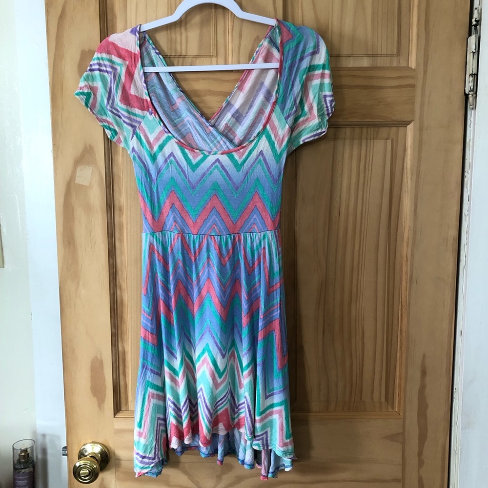 Coveted Clothing Multicolor Chevron Print Open Back Dress - Sz M